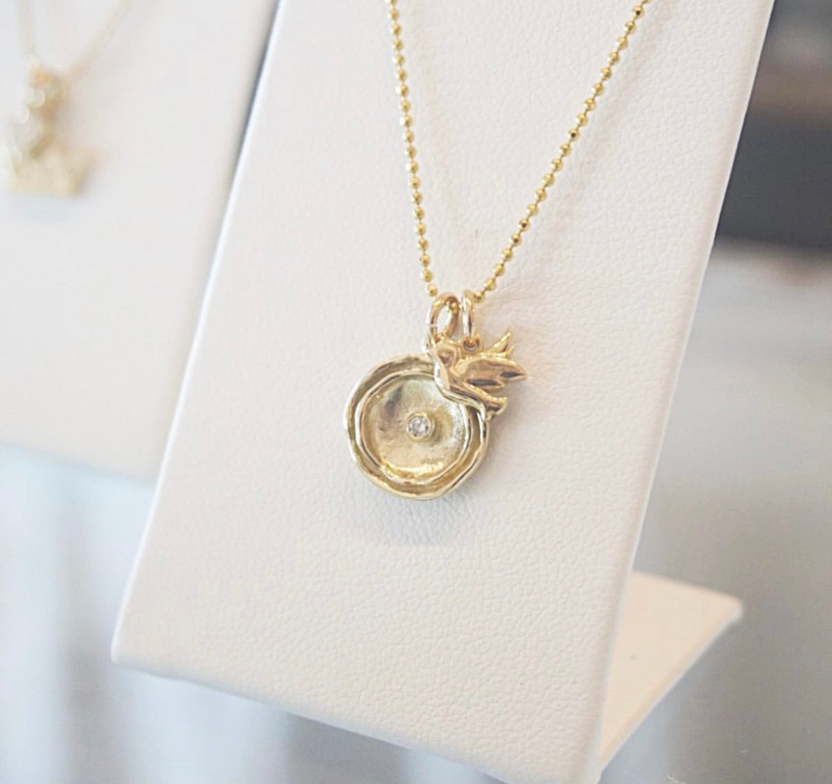 Sparrow Charm (+ Diamonds)