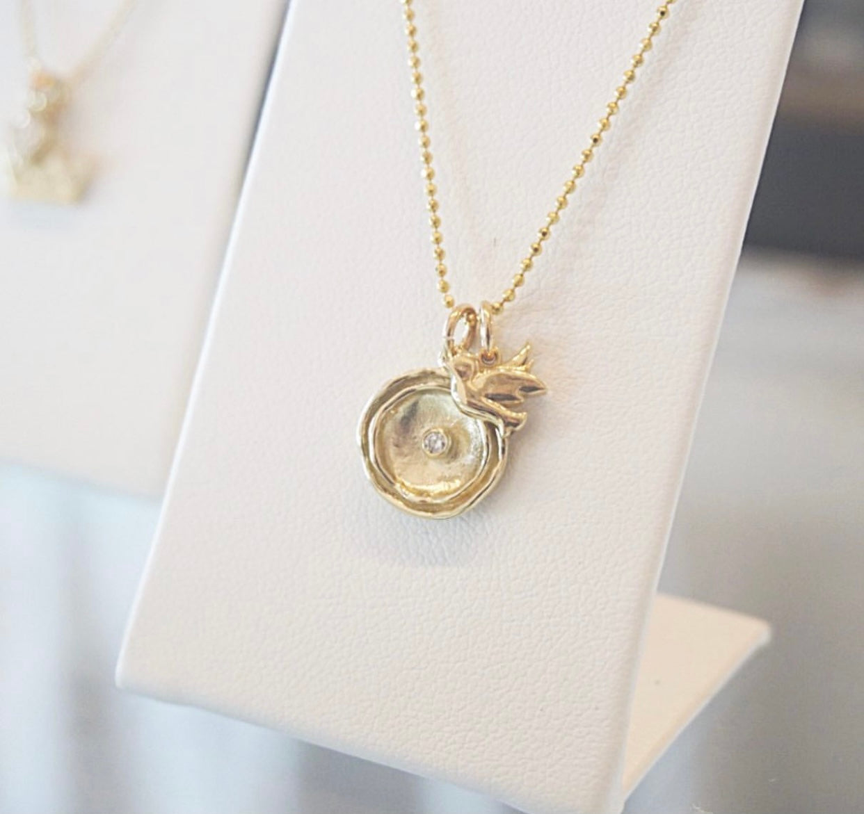 Sparrow Charm (+ Diamonds)